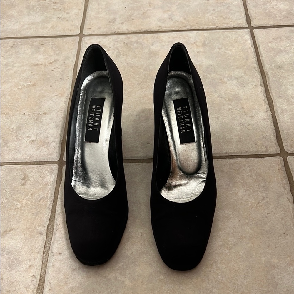 Stuart Weitzman Vintage Black Fabric Round Toe Low Block Heel Pumps Size 8 1/2